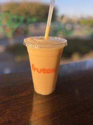 20 oz mango smoothie with coconut milk