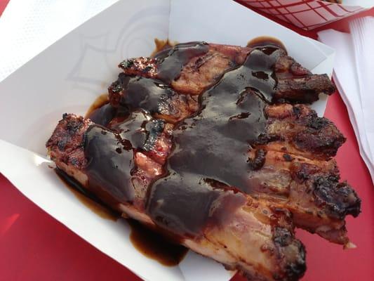 Ribs from Pigtails Barbecue.