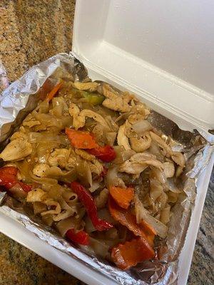 Drunken noodles to go..YUM!