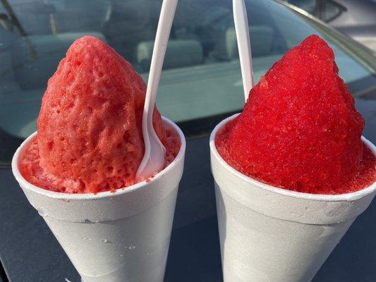 Tiger's Blood with cream and Strawberry with vanilla ice cream