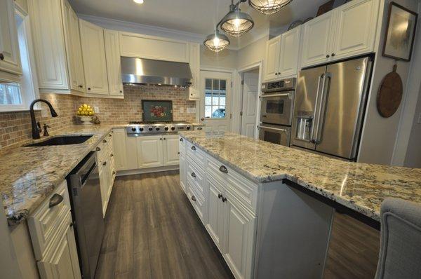 Kitchen remodel with custom island