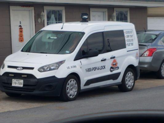 Pop a lock service van