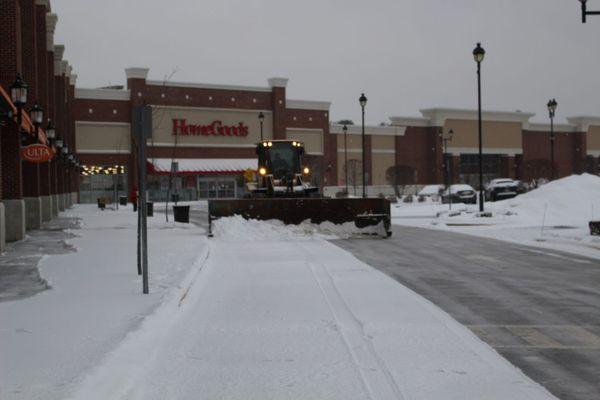 Shopping center snow removal in East Brunswick NJ.