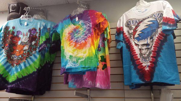 We carry the best Liquid Blue Grateful Dead shirts, always in stock and always beautiful color selection.