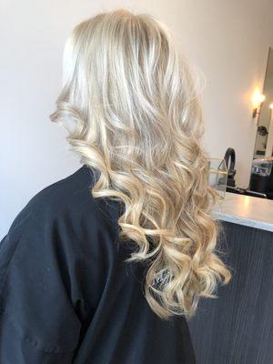 Heavy Highlight and Tape in Extensions