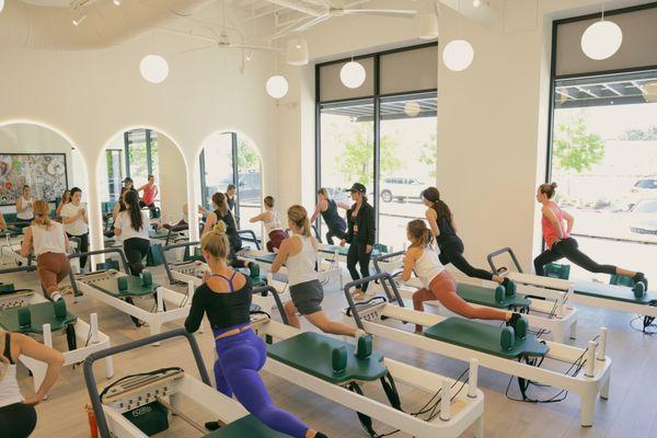 12 reformer pilates machines.