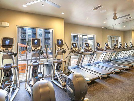 Ample cardio equipment