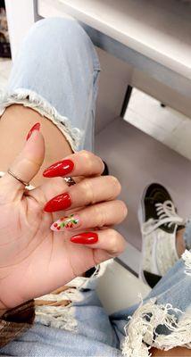 Super Nails