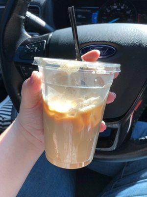 Iced vanilla latte