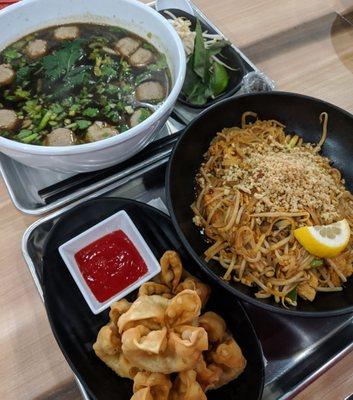 Chicken pad Thai, Thai noodle soup and crab rangoon