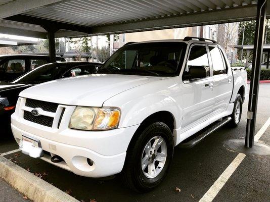 2005 Ford Explorer Sport Trac after detailing at Perfect Touch. :)