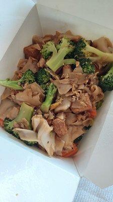 Pad Se-Ew, in takeout box