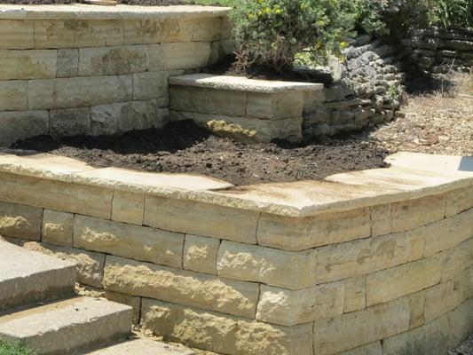 limestone retaining wall