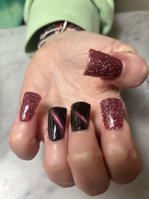 Fan nails