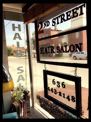 2nd Street Hair Salon