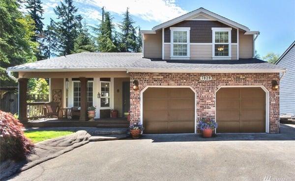 Beautiful 1 owner Lake Tapps home on a 1/3 acre w/3 bedrooms, a backyard oasis, upgrades throughout & minutes to boat launch & park. C/o WRE