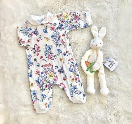 100% cotton coverall with snaps, bunnies by the bay pacifier holder