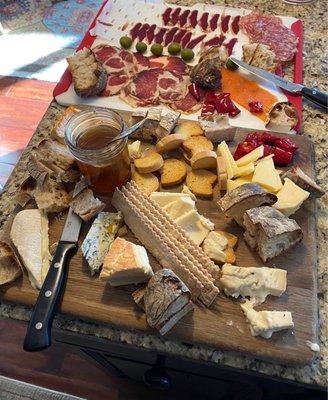 Chef Dave purchased the items for charcuterie platters that we made each day after skiing. It's was fantastic!