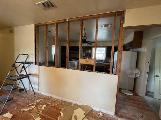 Demolishing wall, open concept, remodel