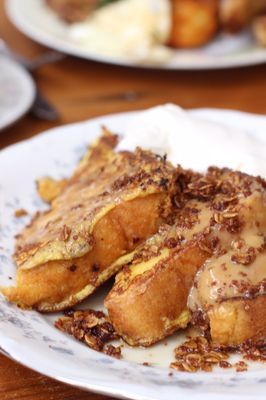 Dulce de leche French toast