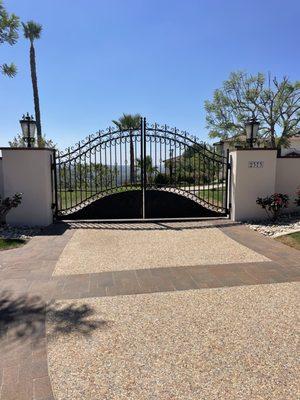 Custom gates