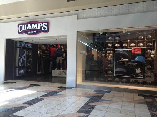 Champs Sports