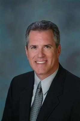 Accredited Member of American Academy of Cosmetic Dentistry, your Rancho Bernardo dentist Dr. Nelson Howard