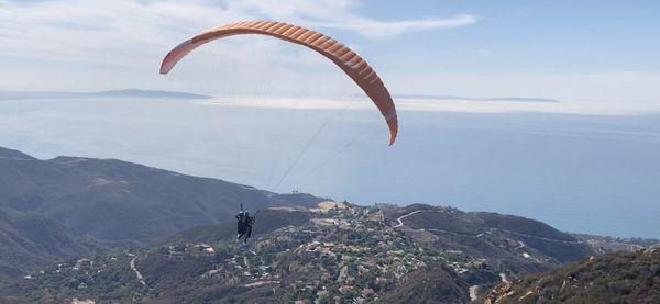 Malibu paragliding tandem flight