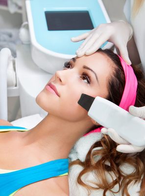 Ultrasonic Rejuvenation with Skin360 for greater exfoliation and serum pentration.