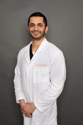 Dr. Robert Lobo, DDS