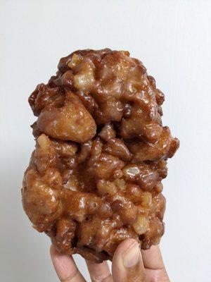 Apple fritter is good!