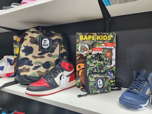 BAPE Street wear