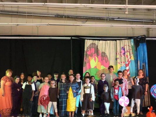 The cast of Willy Wonka Jr at Mountain Roots Community Theatre.