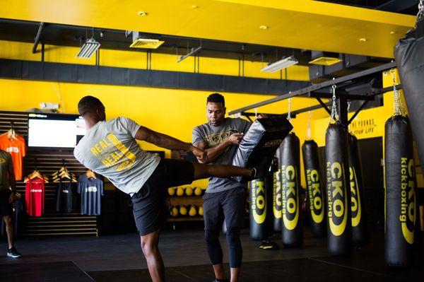 CKO KICKBOXING EDGEWATER