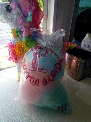 Now making cotton candy!!