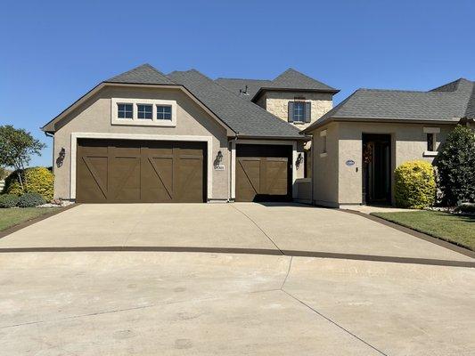 This is our beautiful home with our freshly done driveway.