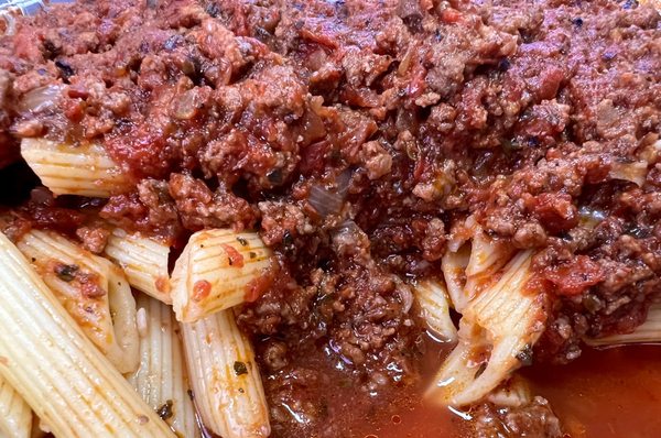 Pasta with meat sauce meal - meat sauce seems house made, lots of meat, nice flavor, huge portion, good value