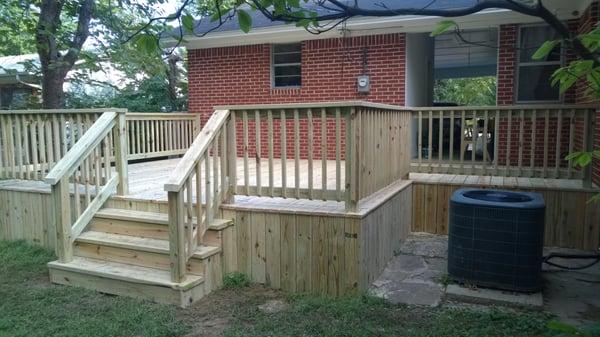 Deck with skirting