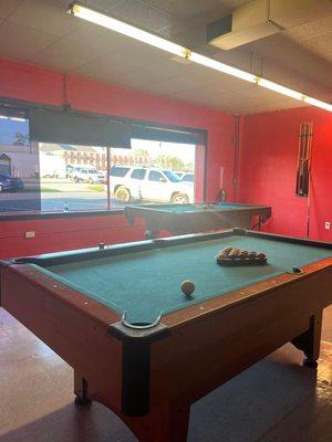 Pool table