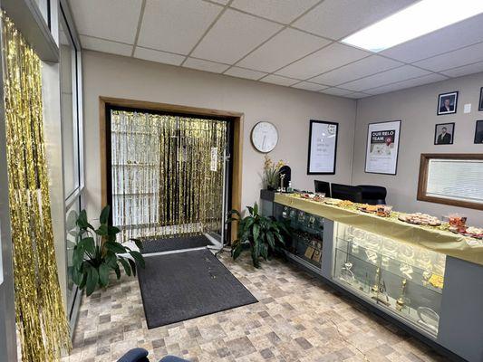 CENTURY 21 Affiliated Beaver Dam office interior