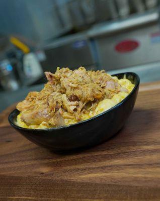 Our Pulled Chicken SMAQ-N-CHEESE Bowl