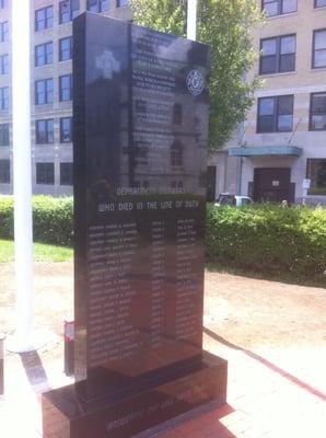 Portland firefighter's monument