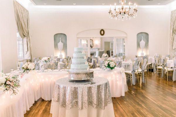 Dreamy Wedding - Williams Ballroom