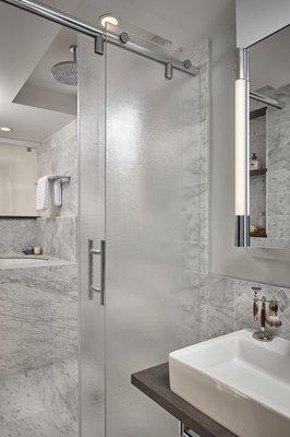 Chicago Vintage Lakeshore Drive Condo master bathroom expansion and remodeling