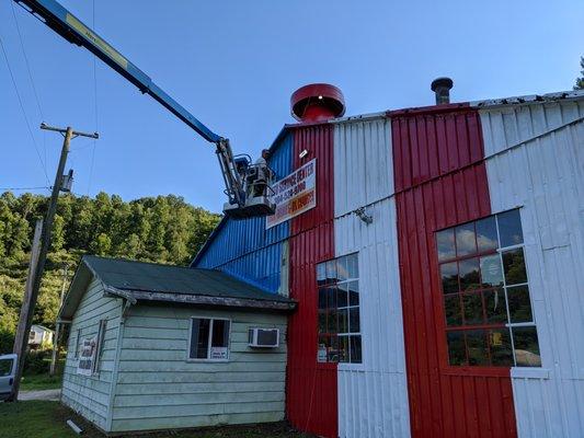 Auto Service Center WV Wrecker and Towing