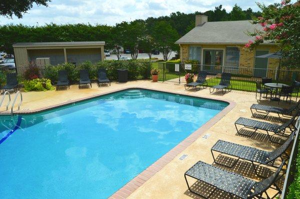 Oak Hollow Apartments, Longivew, Texas, Pool Area