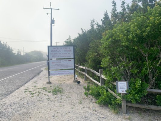 Sign on Sunset Road