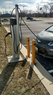 New electric vehicle charging station