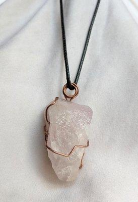 PENDANTS FOR SALE 
 $28
 ITEM: ROSE QUARTZ 001
 DIMS:  1-1/2″  x  7/8″  x  3/4″
 
 Visit www.alchemicalspiralhealing.com/products/