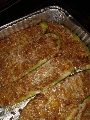 Zucchini boats - soooo delicious, no meat